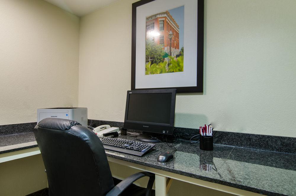 Quality Suites Springdale West I-49 Екстер'єр фото