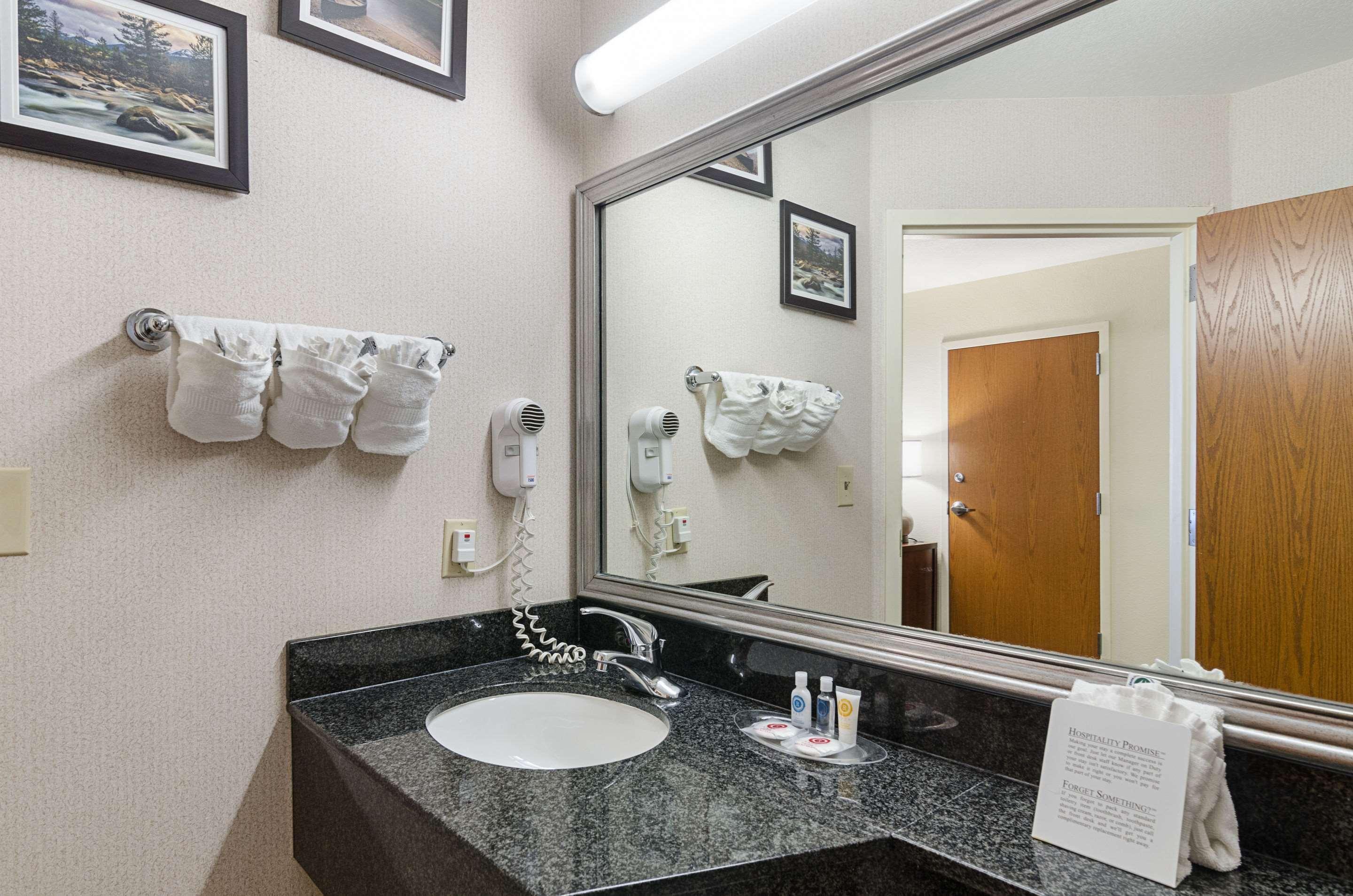 Quality Suites Springdale West I-49 Екстер'єр фото