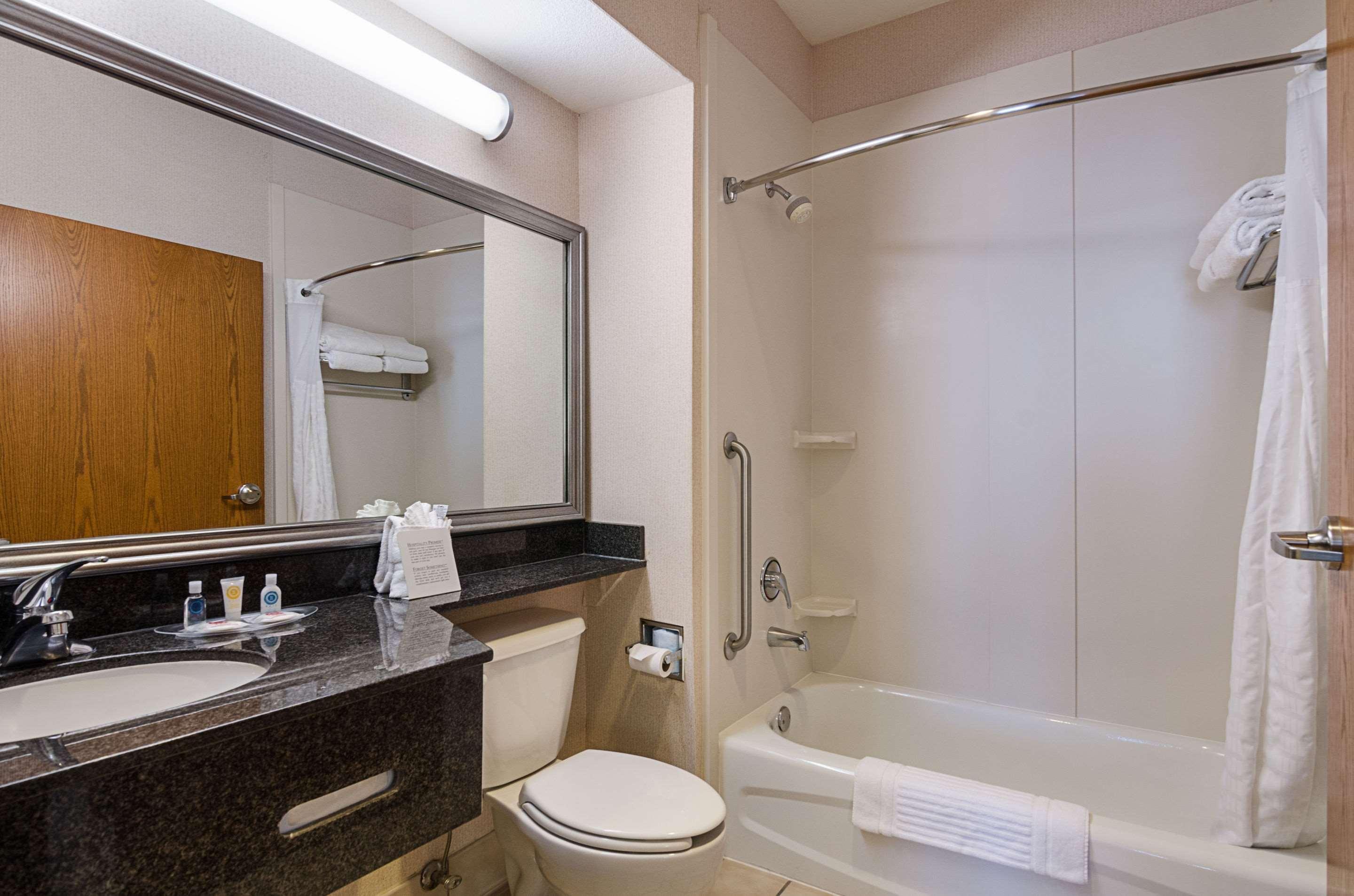 Quality Suites Springdale West I-49 Екстер'єр фото