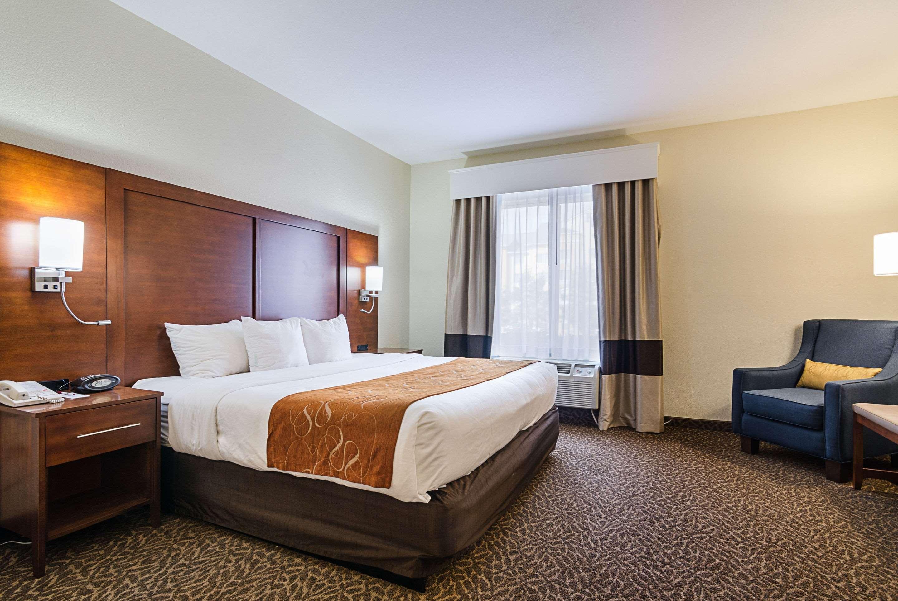 Quality Suites Springdale West I-49 Екстер'єр фото