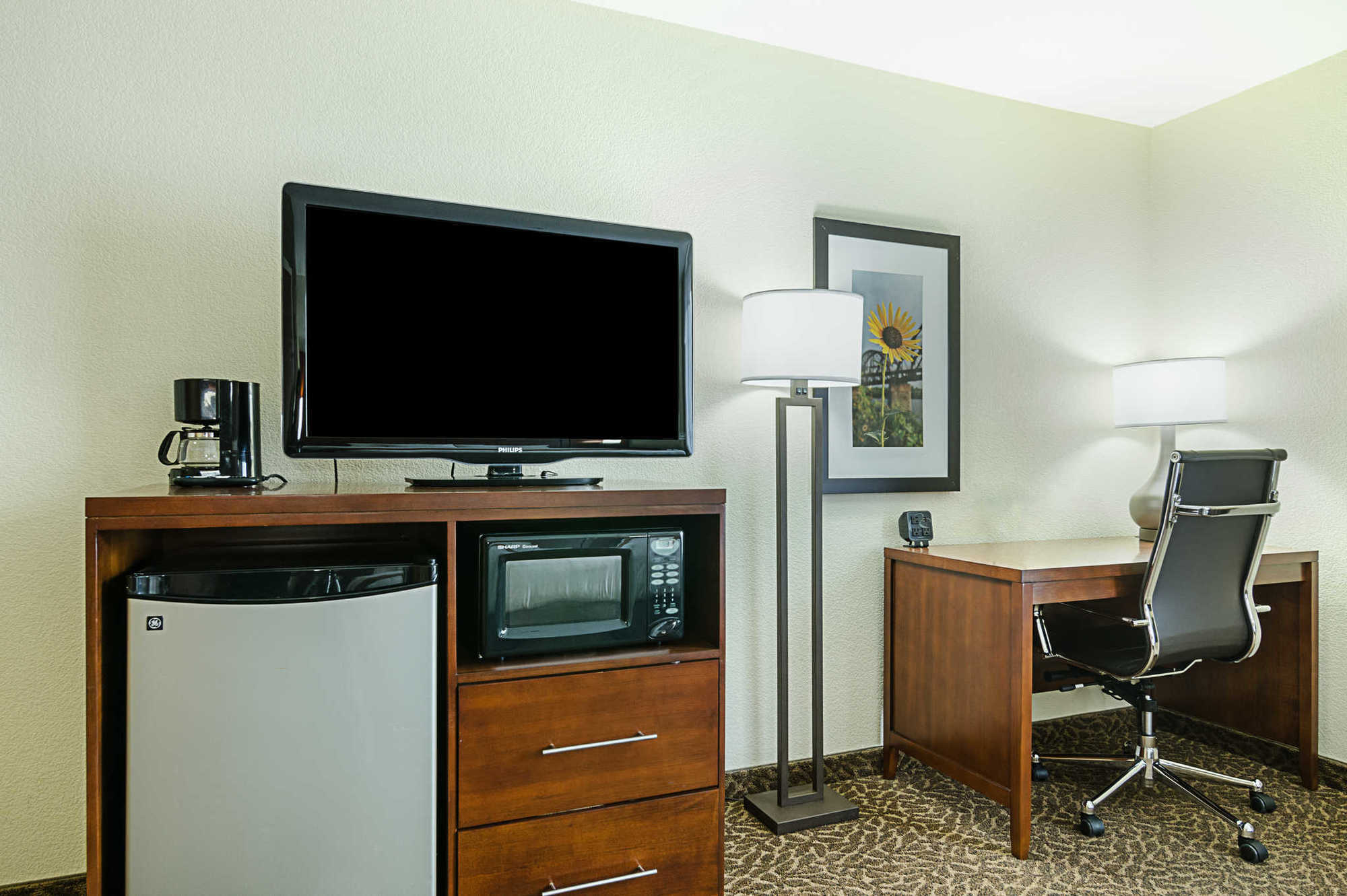 Quality Suites Springdale West I-49 Номер фото